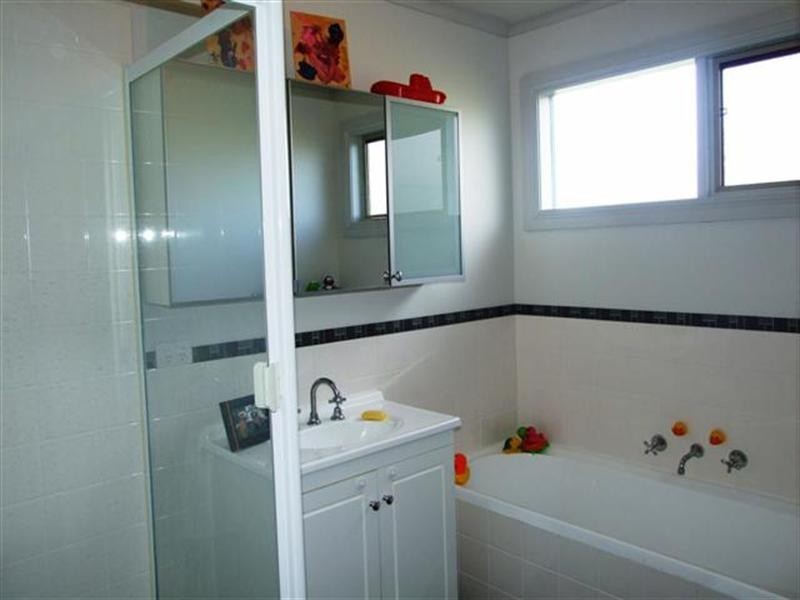 7 Diane Crescent, Wimbledon Heights VIC 3922