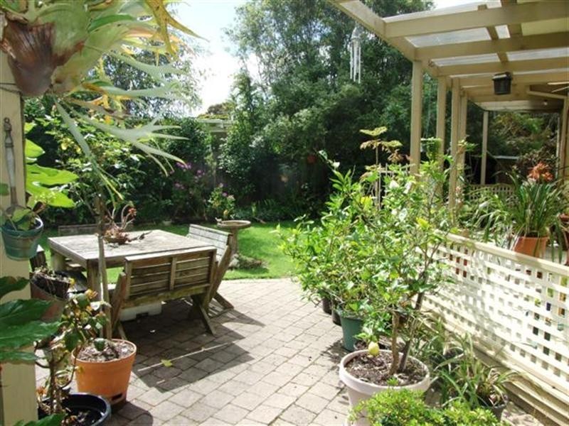 4 Hollydene Court, Cowes VIC 3922