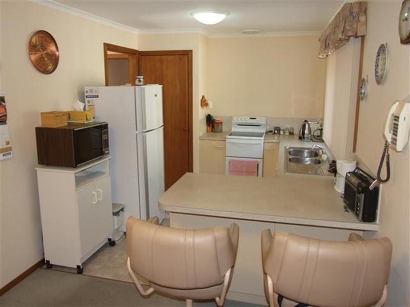 1/42 Walton Street, Cowes VIC 3922