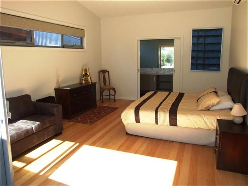 15 Seagrove Way, Cowes VIC 3922