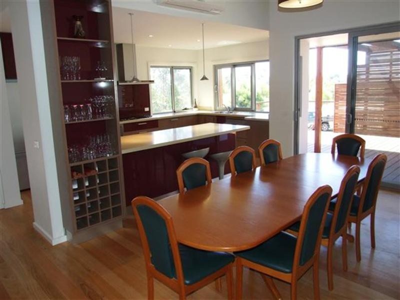 15 Seagrove Way, Cowes VIC 3922