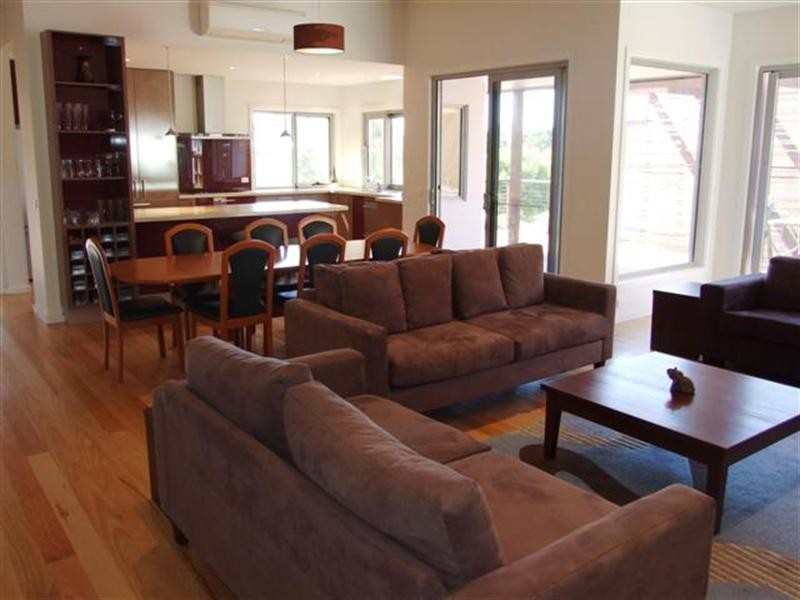 15 Seagrove Way, Cowes VIC 3922