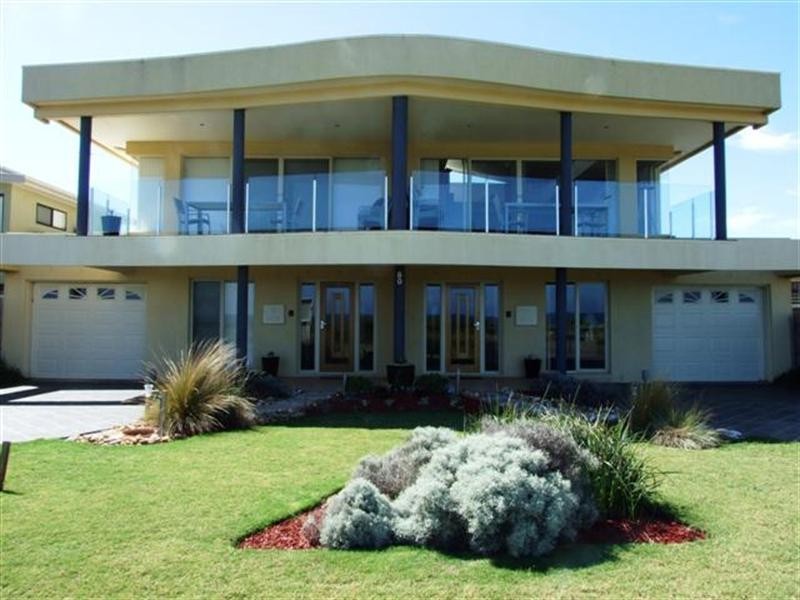 2/80 The Esplanade, Surf Beach VIC 3922