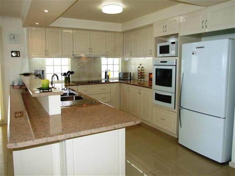 2/80 The Esplanade, Surf Beach VIC 3922