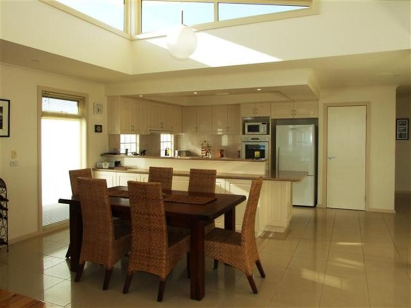 2/80 The Esplanade, Surf Beach VIC 3922