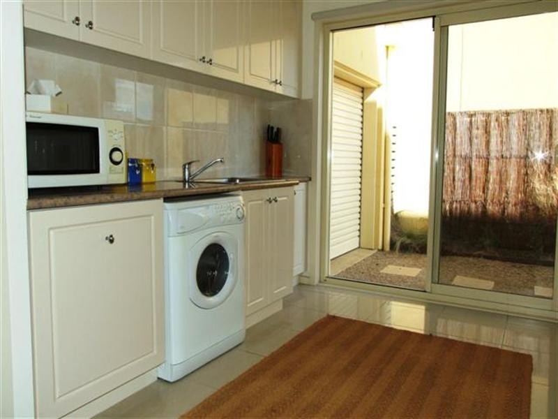 2/80 The Esplanade, Surf Beach VIC 3922