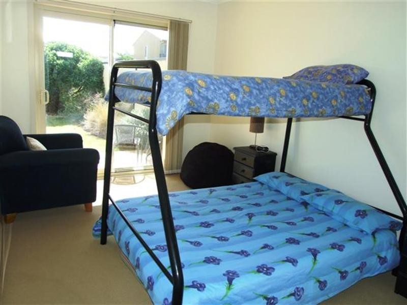 2/80 The Esplanade, Surf Beach VIC 3922