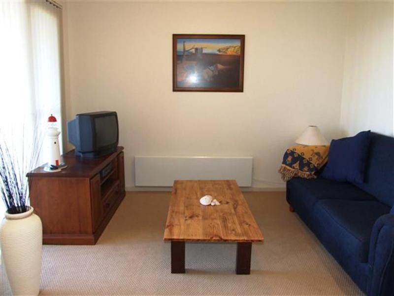 2/80 The Esplanade, Surf Beach VIC 3922