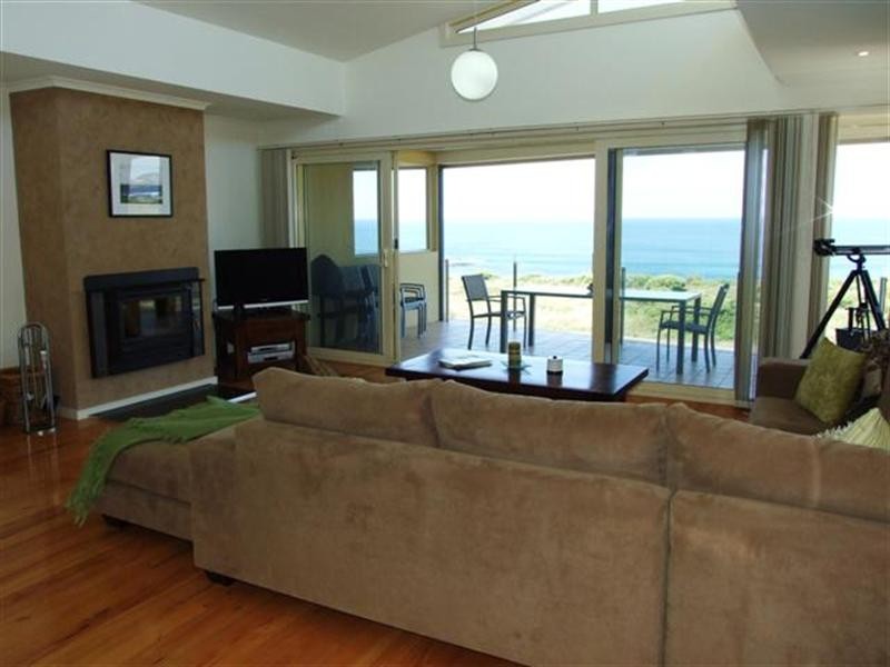 2/80 The Esplanade, Surf Beach VIC 3922
