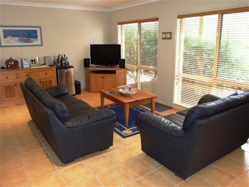 3/14 Osbourne Avenue, Cowes VIC 3922