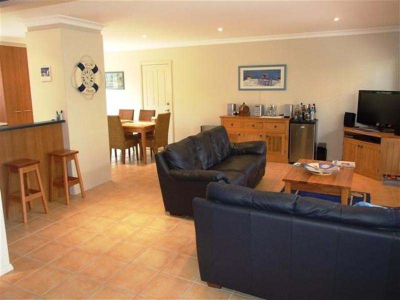 3/14 Osbourne Avenue, Cowes VIC 3922