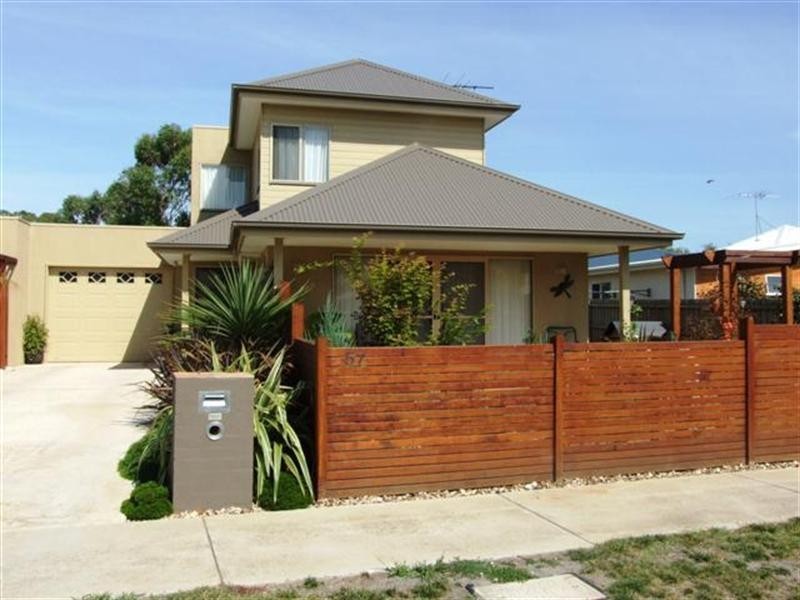 57 Redwood Drive, Cowes VIC 3922