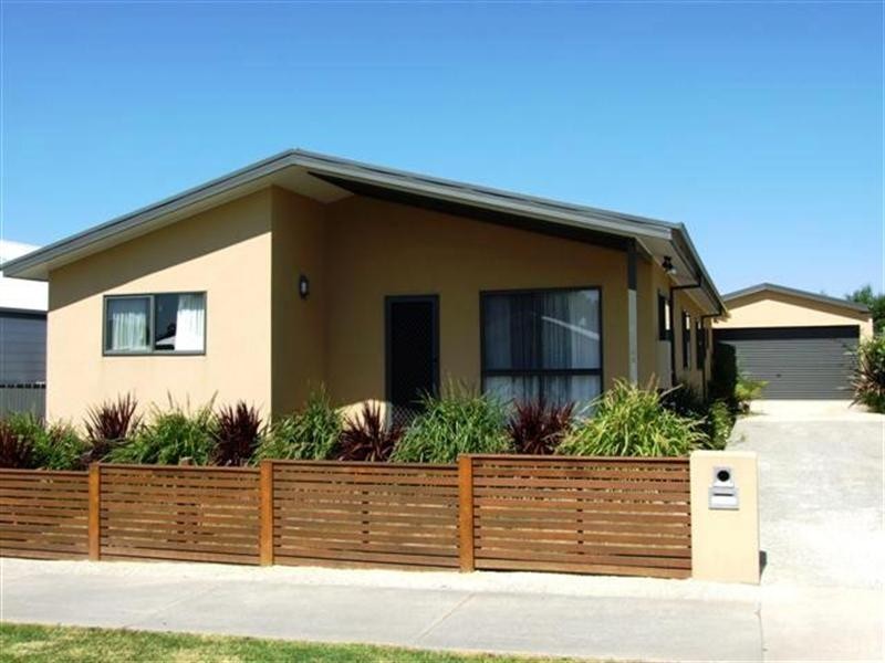 46 Manna Gum Drive, Cowes VIC 3922