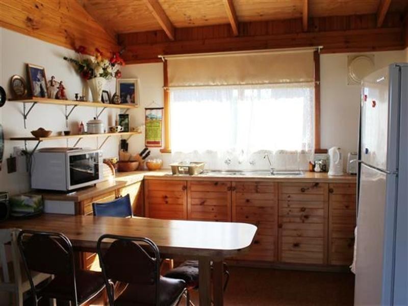 16 Pine Avenue, Surf Beach VIC 3922