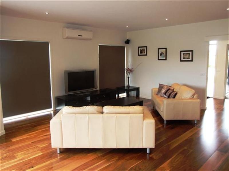 6 Sanctuary Drive, Cowes VIC 3922