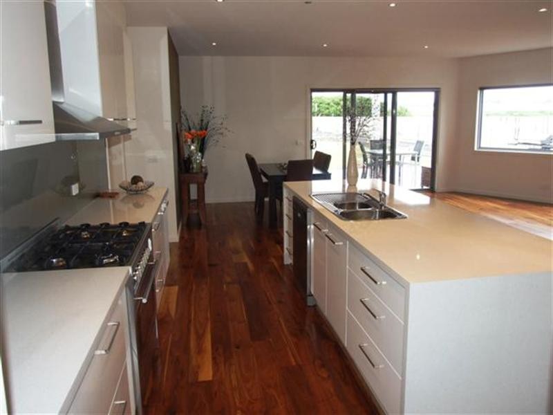 6 Sanctuary Drive, Cowes VIC 3922