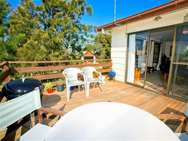 28 Raywood Avenue, Cowes VIC 3922