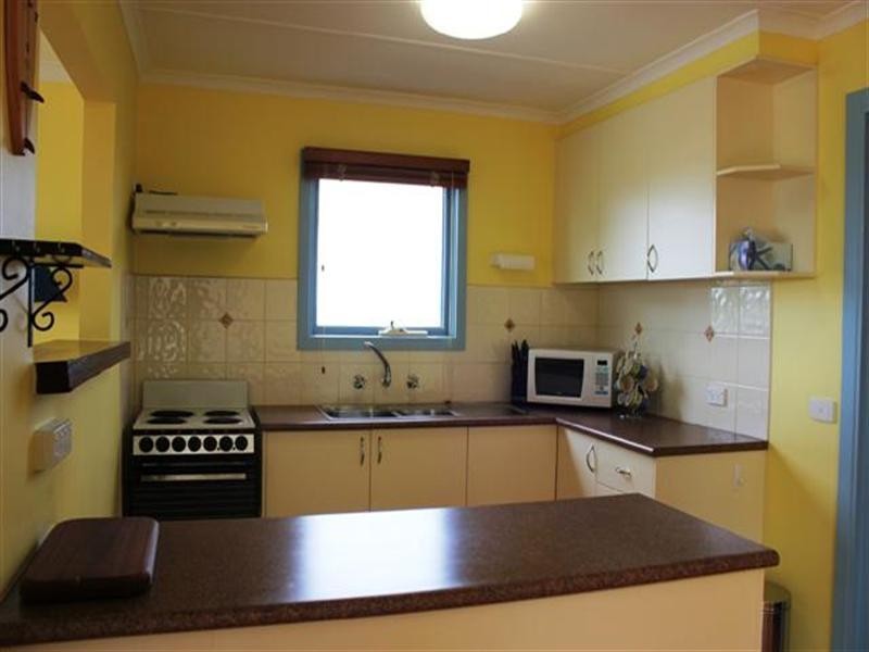 24 Dunvegan Crescent, Surf Beach VIC 3922