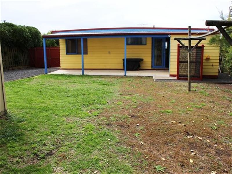 24 Dunvegan Crescent, Surf Beach VIC 3922