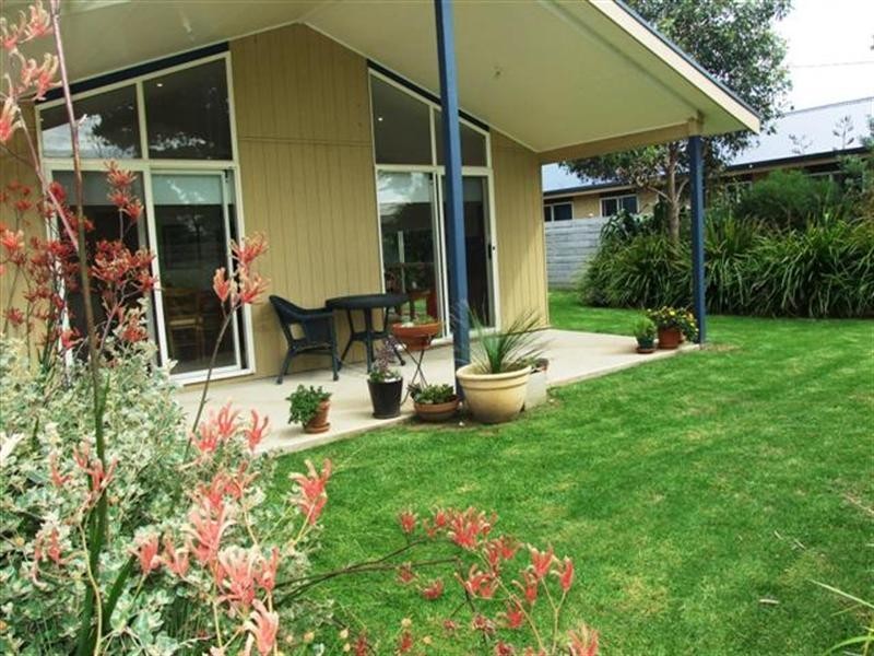 2A Batman Street, Surf Beach VIC 3922