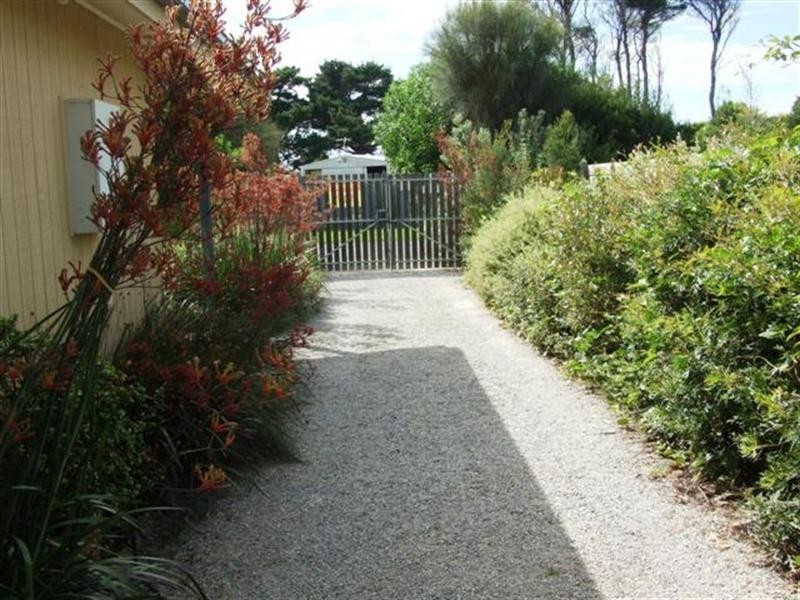 2A Batman Street, Surf Beach VIC 3922