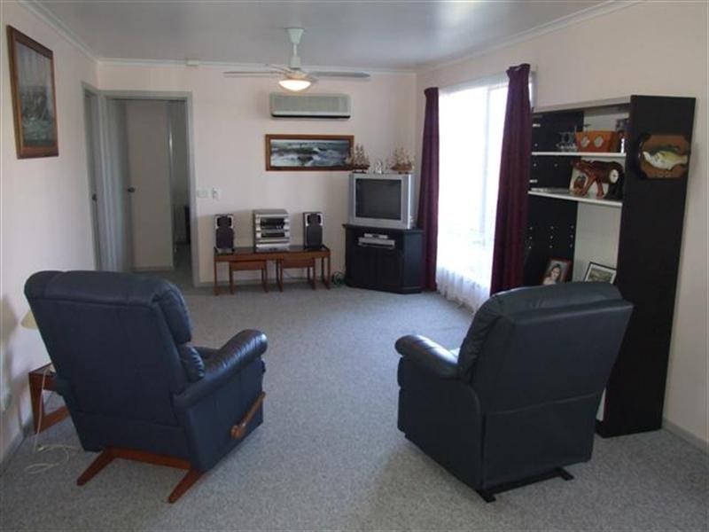 25 Carapooka Way, Cowes VIC 3922