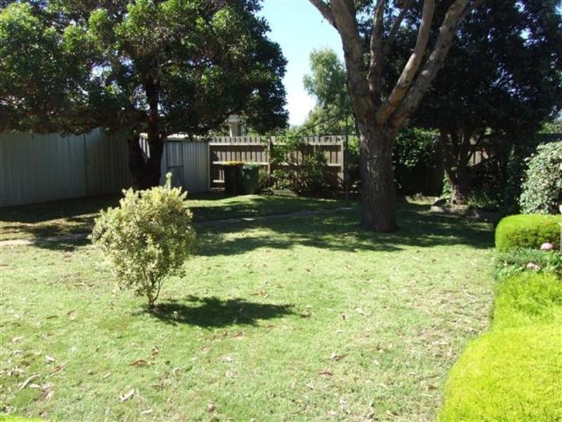 25 Carapooka Way, Cowes VIC 3922