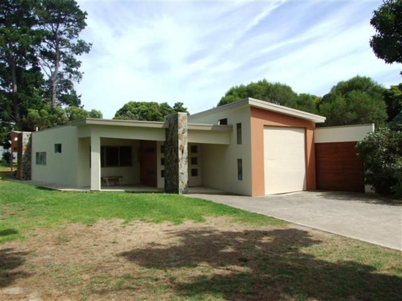 12 Anderson Road, Cowes VIC 3922