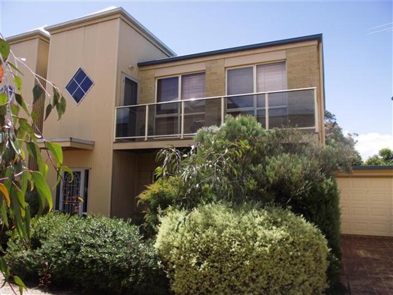 3/14 Osbourne Avenue, Cowes VIC 3922