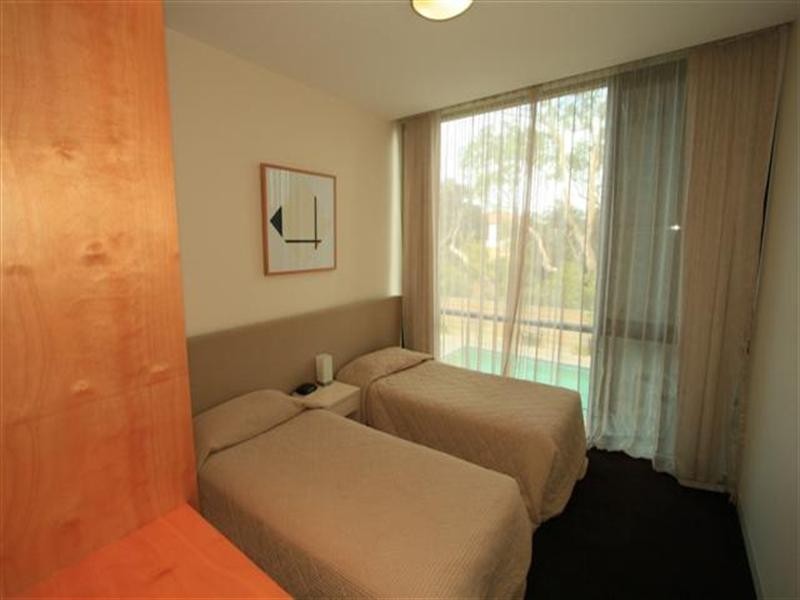16/9 Bass Avenue, Cowes VIC 3922