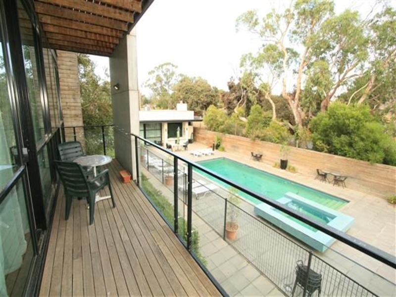 16/9 Bass Avenue, Cowes VIC 3922