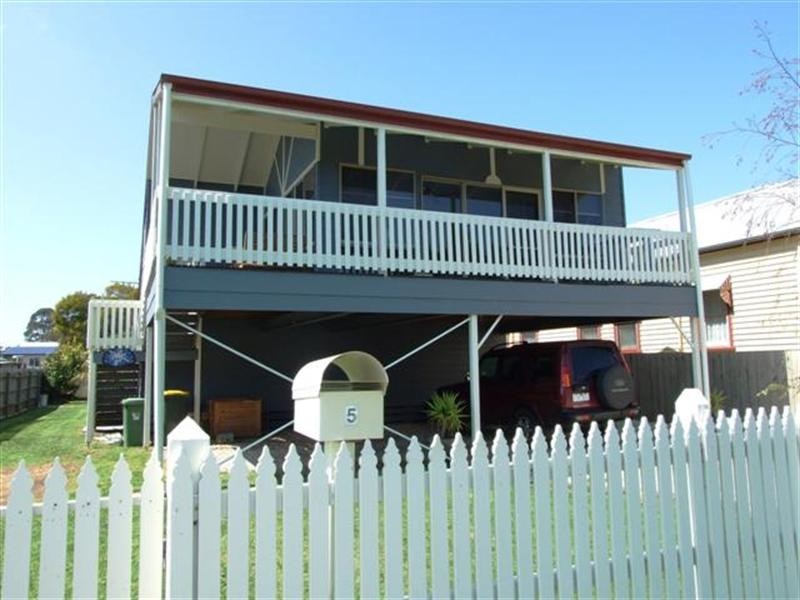 5 Carapooka, Cowes VIC 3922