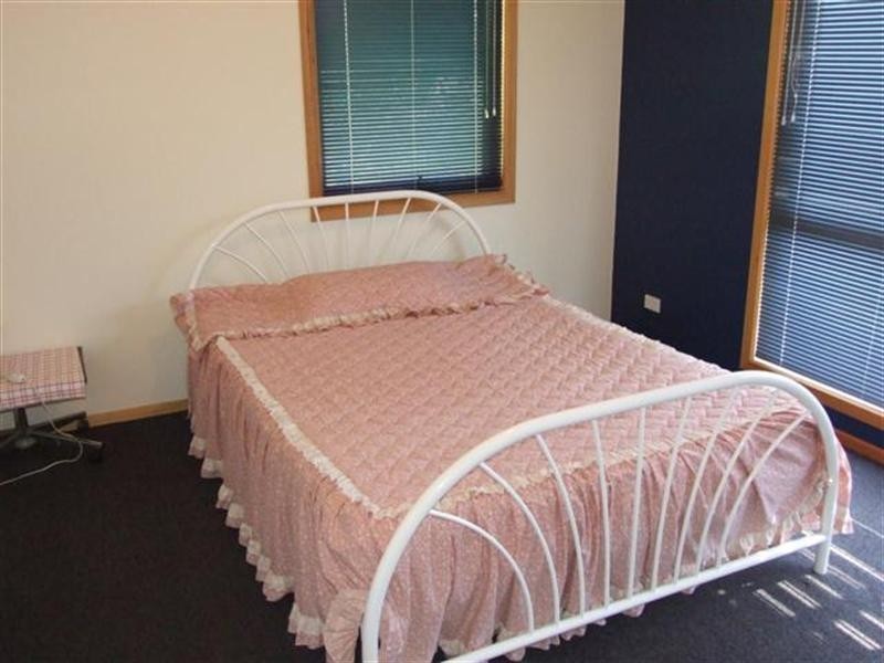 10 Bowcombe Road, Ventnor VIC 3922