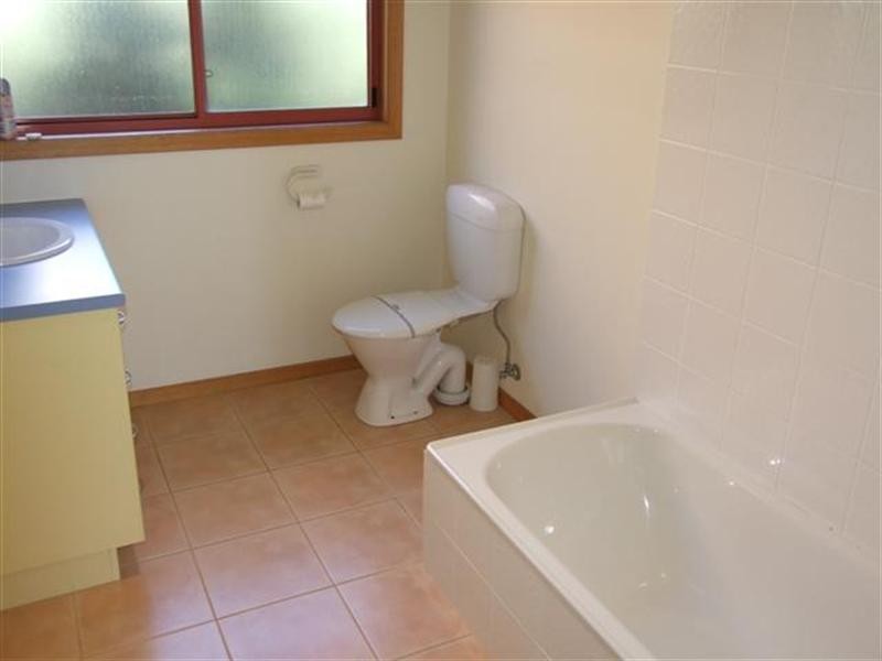 10 Bowcombe Road, Ventnor VIC 3922