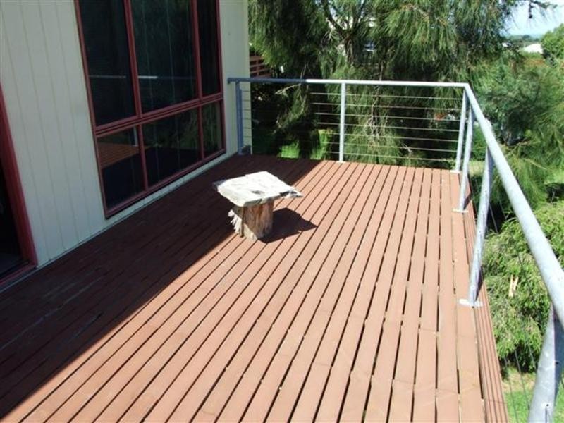 10 Bowcombe Road, Ventnor VIC 3922