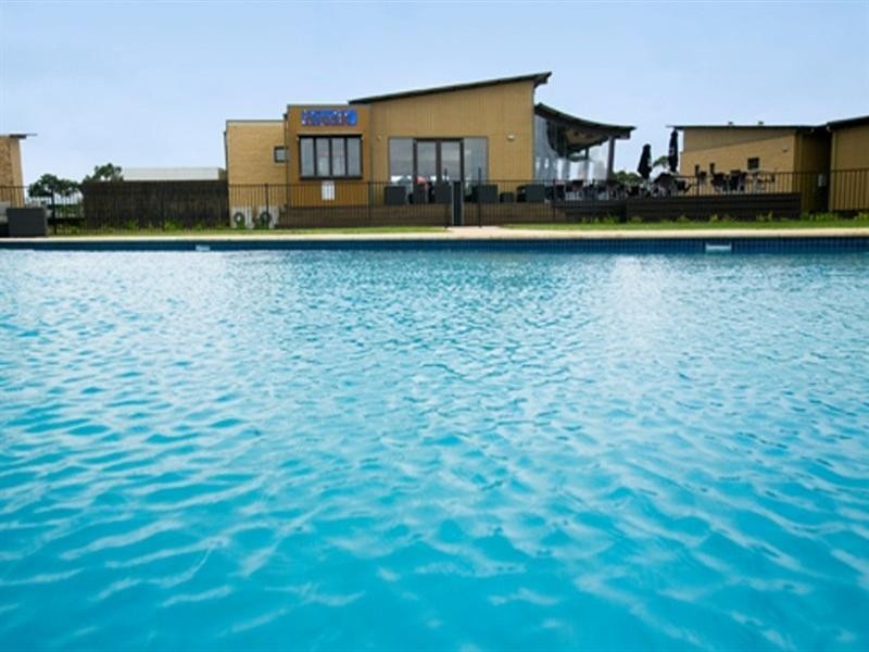 2128 Phillip Island Road, Cowes VIC 3922