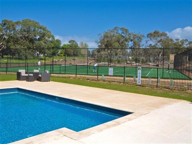 2128 Phillip Island Road, Cowes VIC 3922