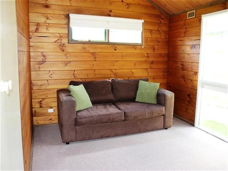 35 Phillip Island Road, Newhaven VIC 3925