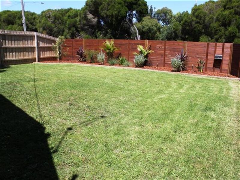 35 Phillip Island Road, Newhaven VIC 3925