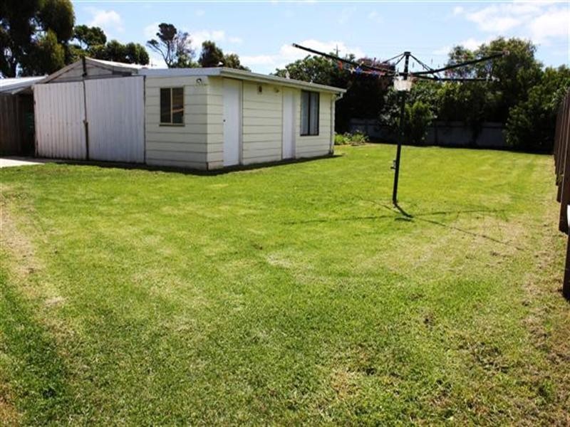 35 Phillip Island Road, Newhaven VIC 3925