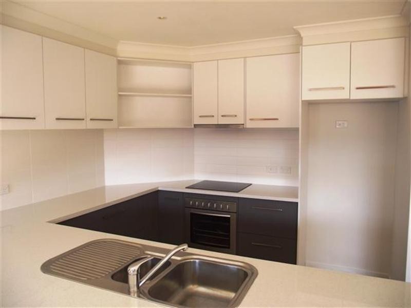 2/9 Goondiwindi Drive, Cowes VIC 3922