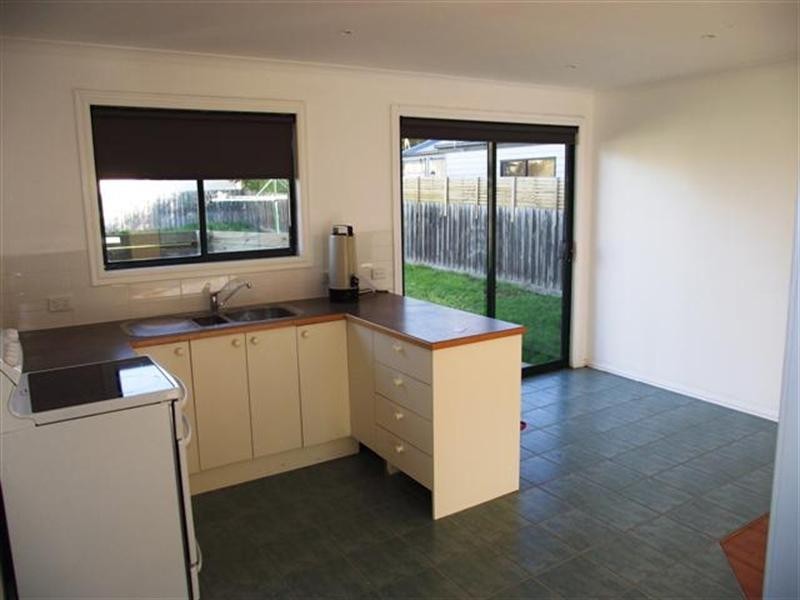 3 Terry Crescent, Wimbledon Heights VIC 3922