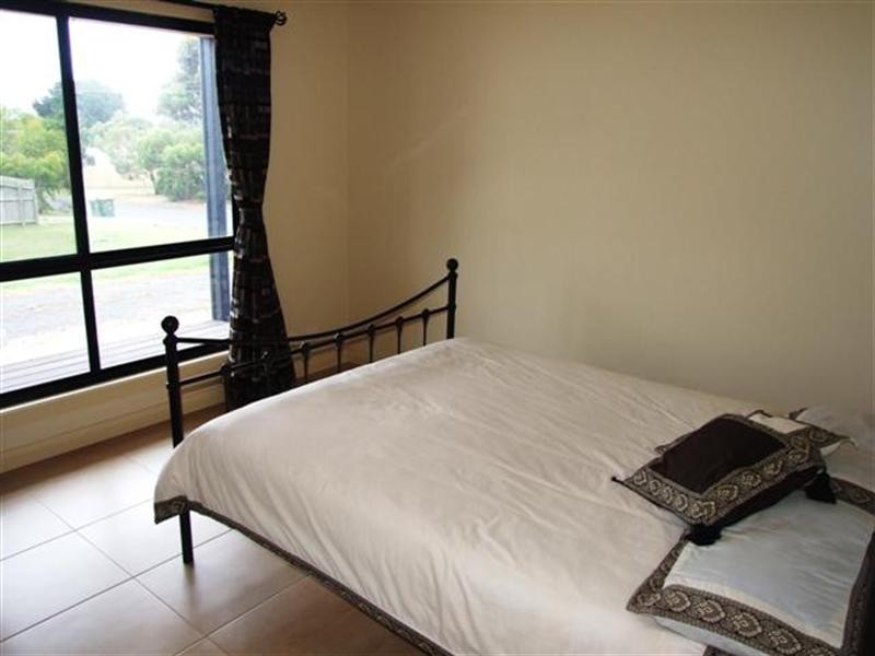 36 Scenic Drive, Cowes VIC 3922