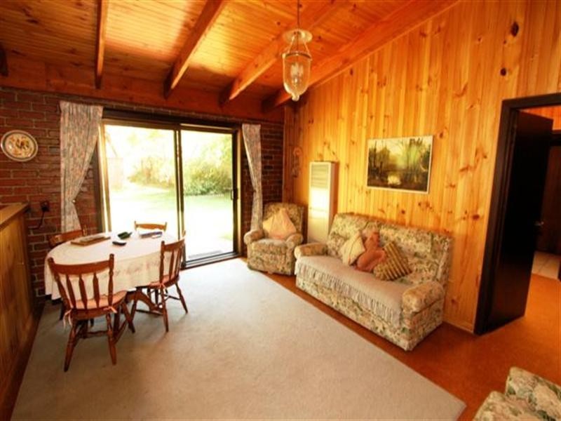 5 Kenwood Court, Cowes VIC 3922