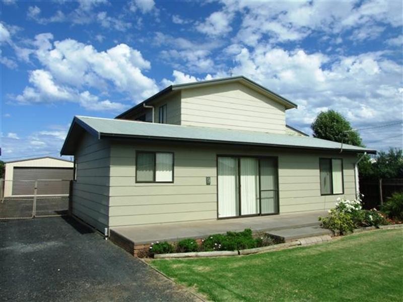 9 Barry Street, Sunderland Bay VIC 3922
