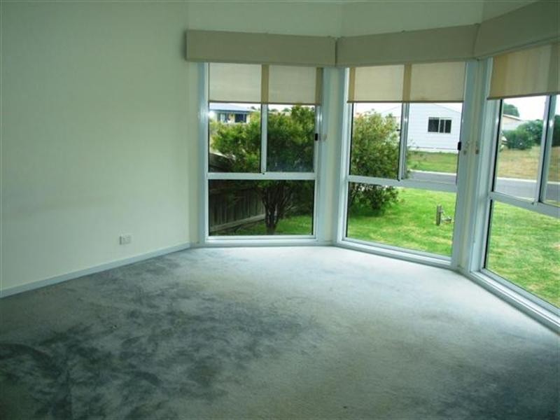 9 Tampa Road, Cape Woolamai VIC 3925