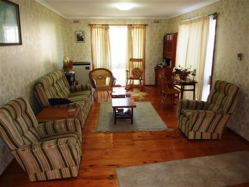 12 Walton Street, Cowes VIC 3922