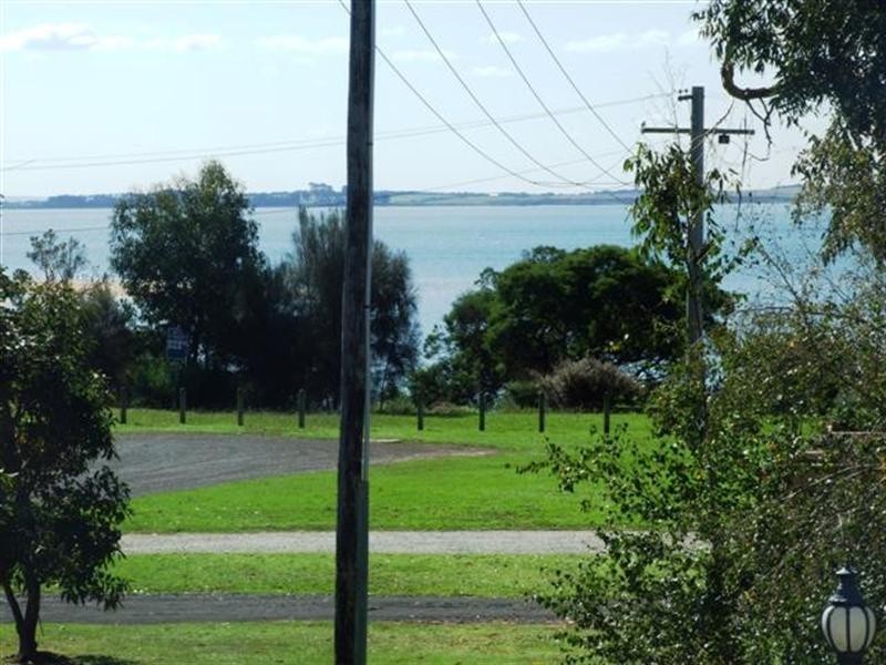 42 Reid Street, Rhyll VIC 3923