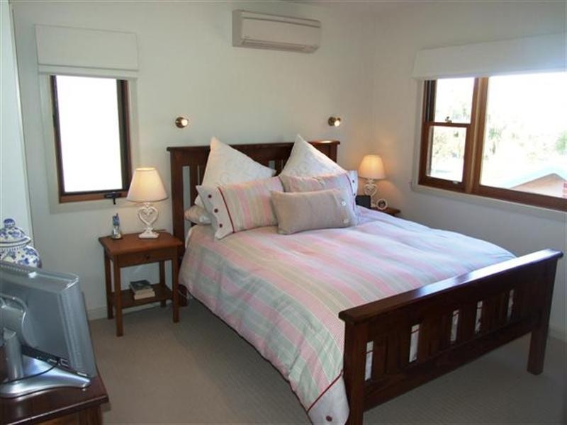 42 Reid Street, Rhyll VIC 3923