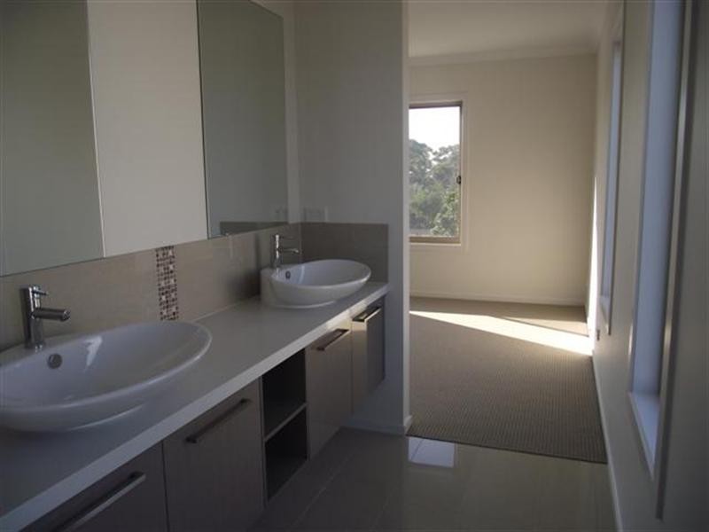 1A Malay Street, Cowes VIC 3922